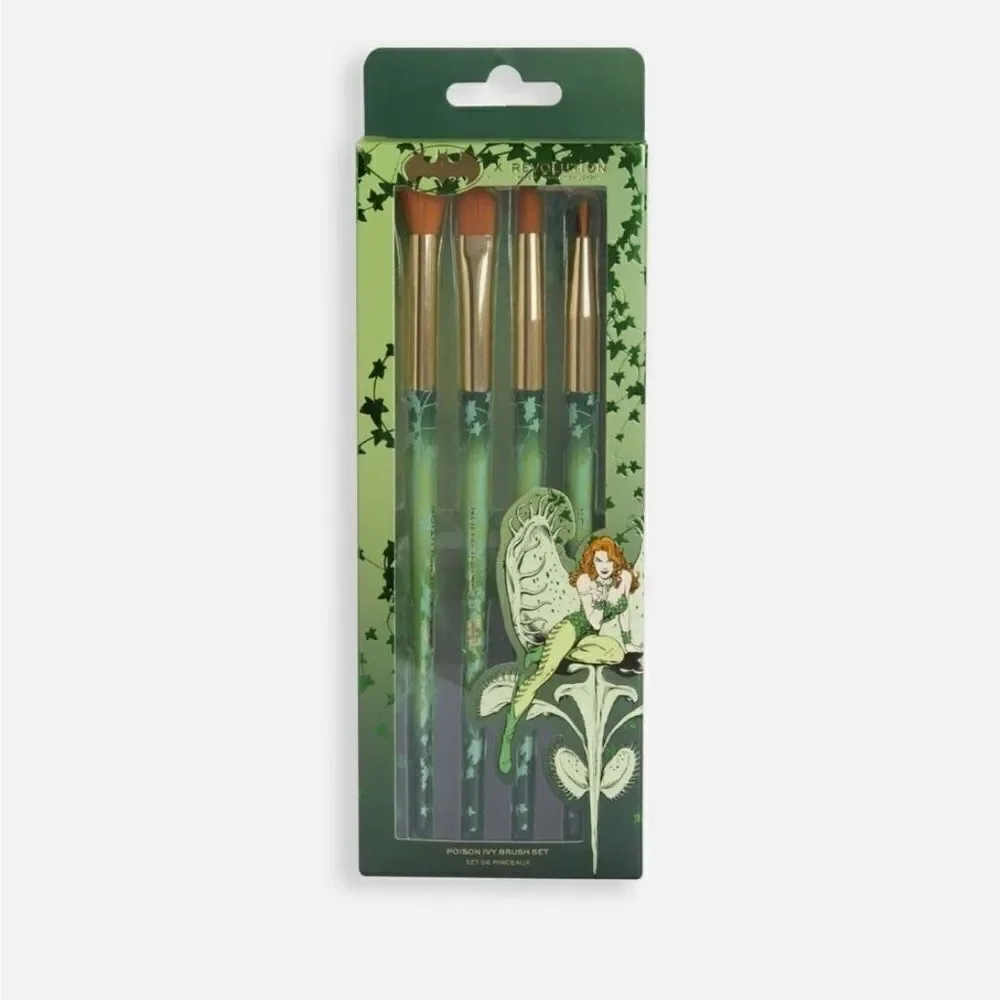 DC X Revolution Poison Ivy Make Up Brush Set 4 Piece NWT Ipsy drawstring bag